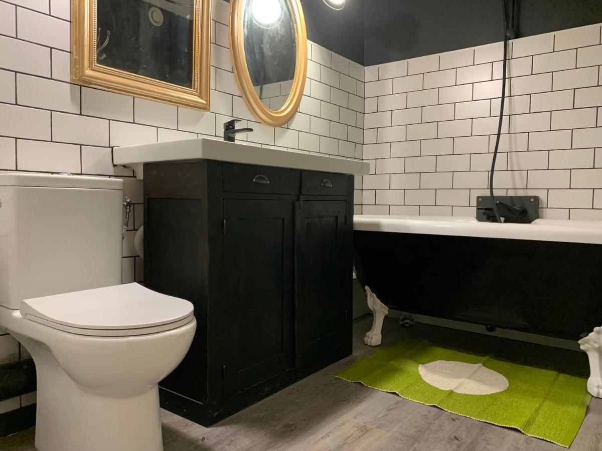 Les Apparts de Charly-Le Duplex du Marché La Rochelle  Exterior foto