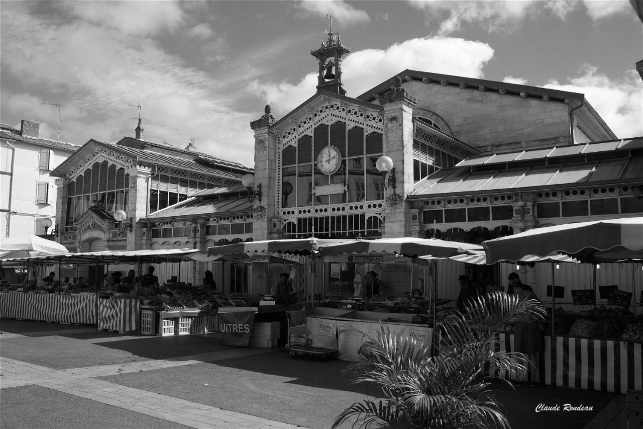 Les Apparts de Charly-Le Duplex du Marché La Rochelle  Exterior foto